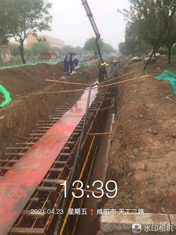 秦漢新城天工二路（迎賓大道-咸宋路）市政舊路改造工程02